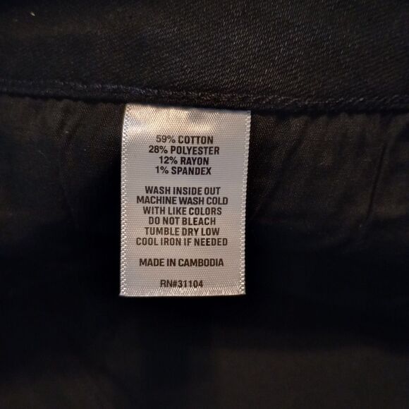 Wonderly Women's Plus Size Wide Leg Cropped Black Jeans 18W NWT Raw Hem - Picture 8 of 11